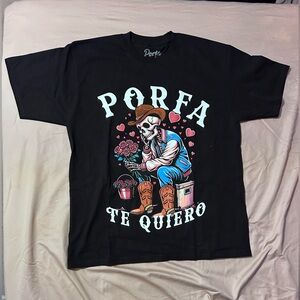PORFA (Te Quiero) Large - Black Graphic Tee with Skeleton Design